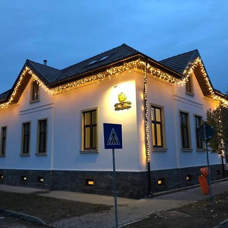 Bed and Breakfast Ana Boutique Alba Iulia Zewnętrze zdjęcie