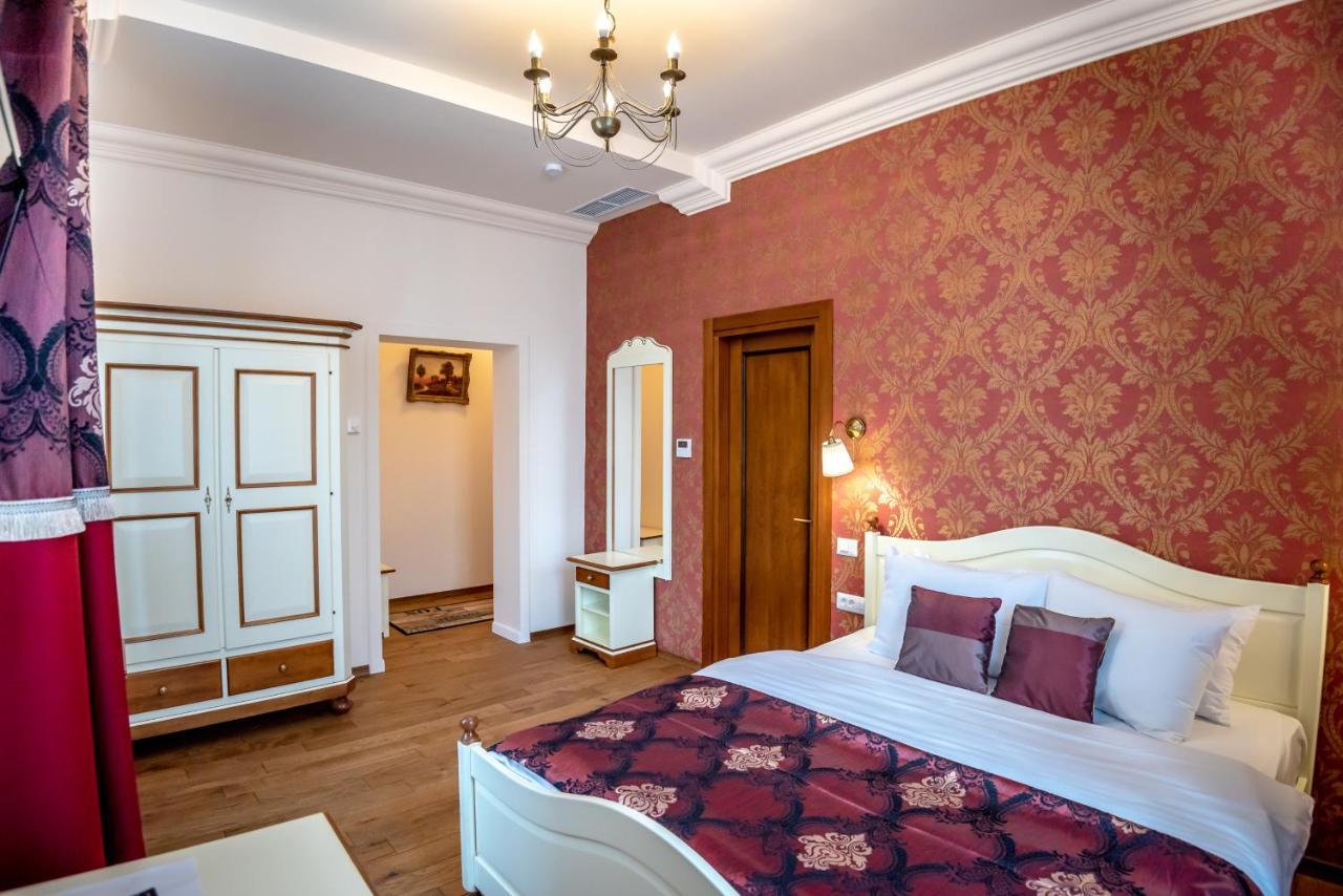 Bed and Breakfast Ana Boutique Alba Iulia Zewnętrze zdjęcie