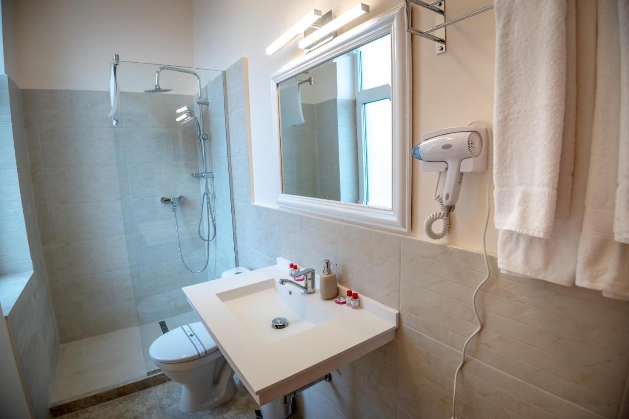 Bed and Breakfast Ana Boutique Alba Iulia Zewnętrze zdjęcie