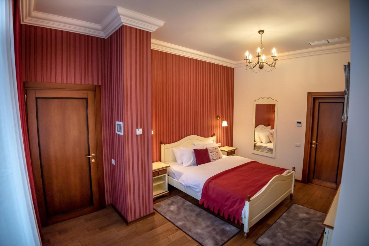 Bed and Breakfast Ana Boutique Alba Iulia Zewnętrze zdjęcie
