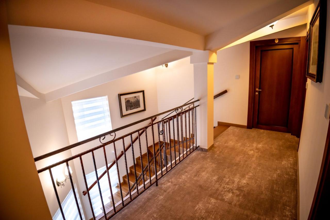 Bed and Breakfast Ana Boutique Alba Iulia Zewnętrze zdjęcie