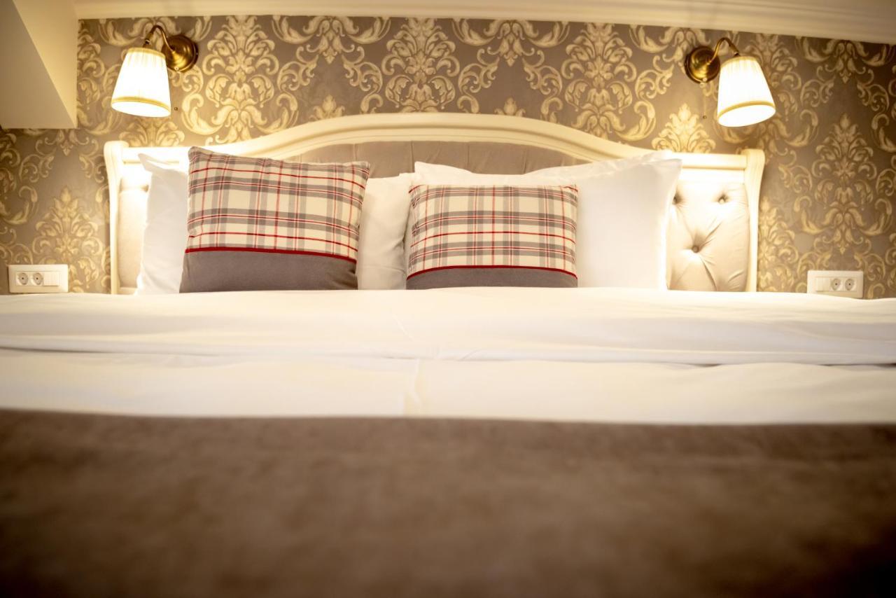 Bed and Breakfast Ana Boutique Alba Iulia Zewnętrze zdjęcie